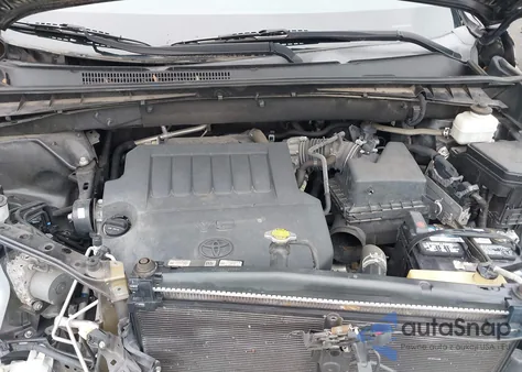 2014 Toyota Highlander Xle V6 z USA, uszkodzony, nr VIN 5TDKKRFH6ES019600